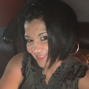 Meet your Posher, Renee